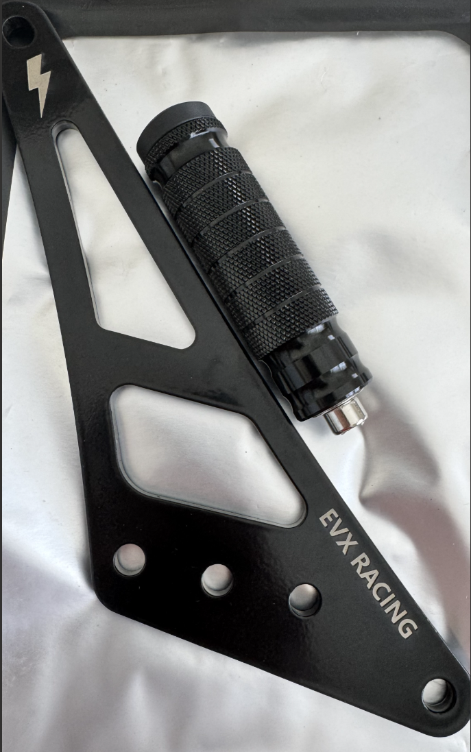 EVX "ULTRA BEE" FOOTLOCK